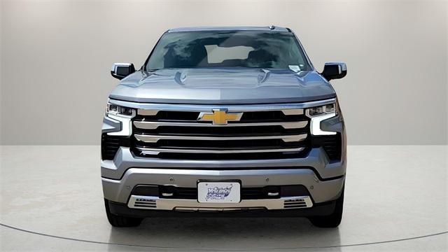 new 2025 Chevrolet Silverado 1500 car, priced at $66,000