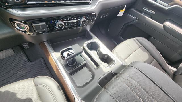 new 2025 Chevrolet Silverado 1500 car, priced at $70,000