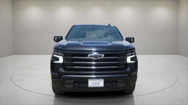 new 2025 Chevrolet Silverado 1500 car, priced at $70,000