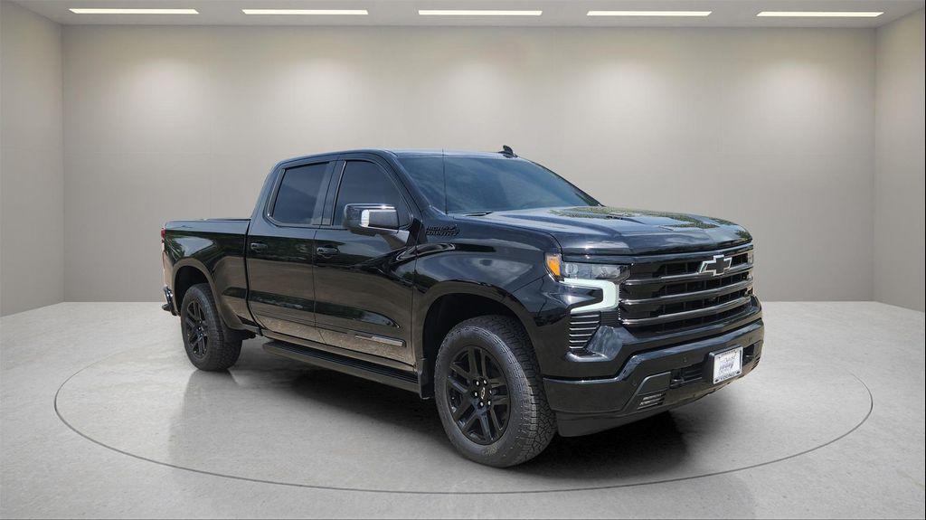 new 2025 Chevrolet Silverado 1500 car, priced at $70,000