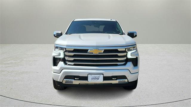 new 2025 Chevrolet Silverado 1500 car, priced at $66,000