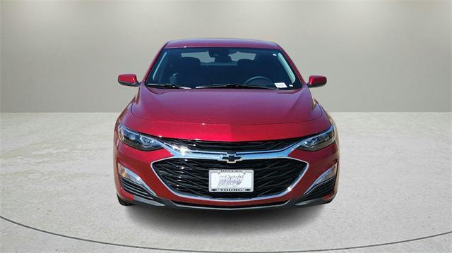 new 2025 Chevrolet Malibu car, priced at $25,500