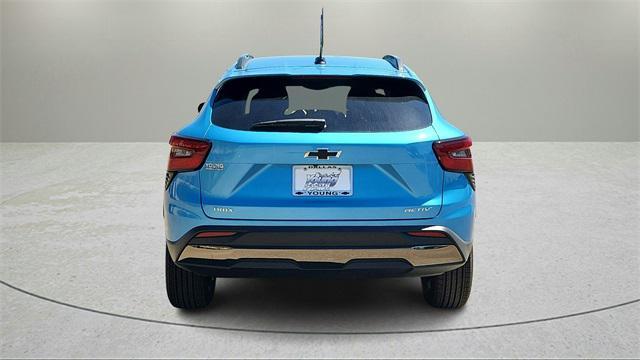 new 2025 Chevrolet Trax car, priced at $25,250