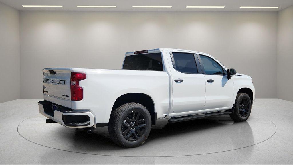 new 2026 Chevrolet Silverado 1500 car, priced at $39,250