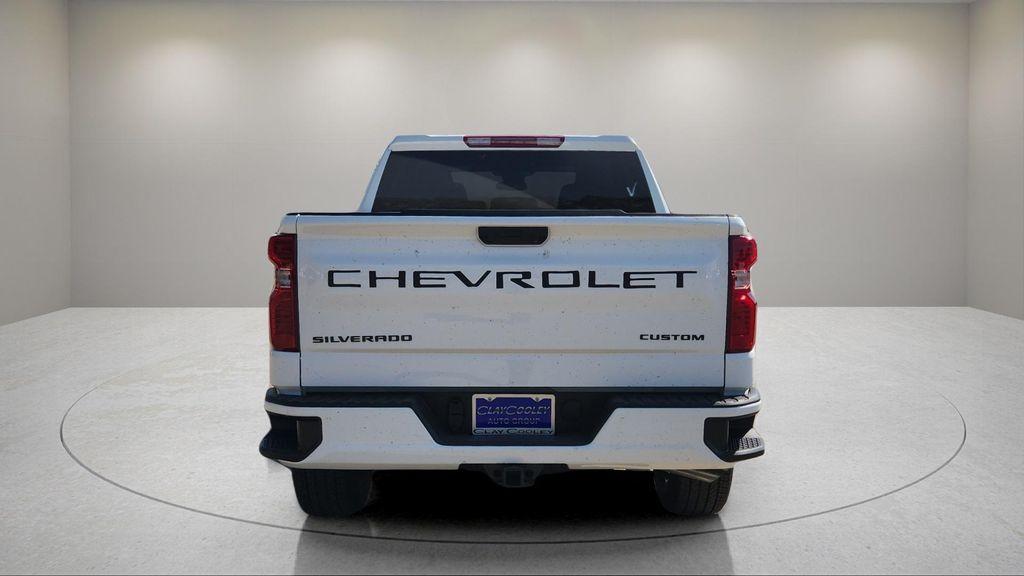 new 2026 Chevrolet Silverado 1500 car, priced at $39,250