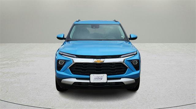 new 2025 Chevrolet TrailBlazer car, priced at $25,500