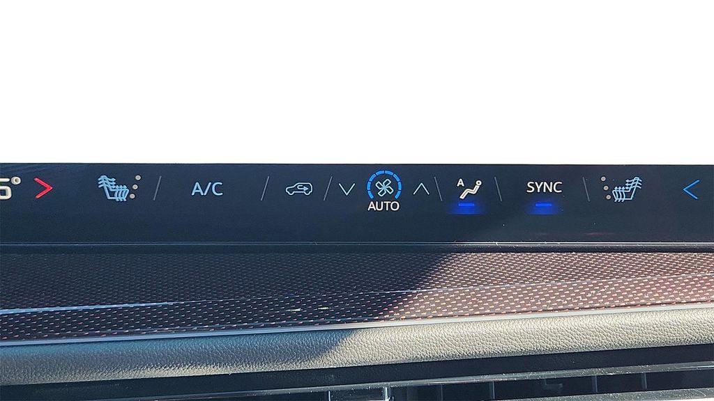 new 2026 Chevrolet Traverse car, priced at $52,445