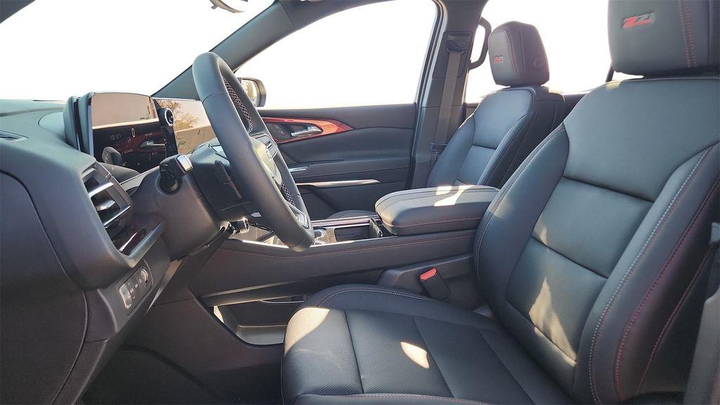 new 2026 Chevrolet Traverse car, priced at $52,445