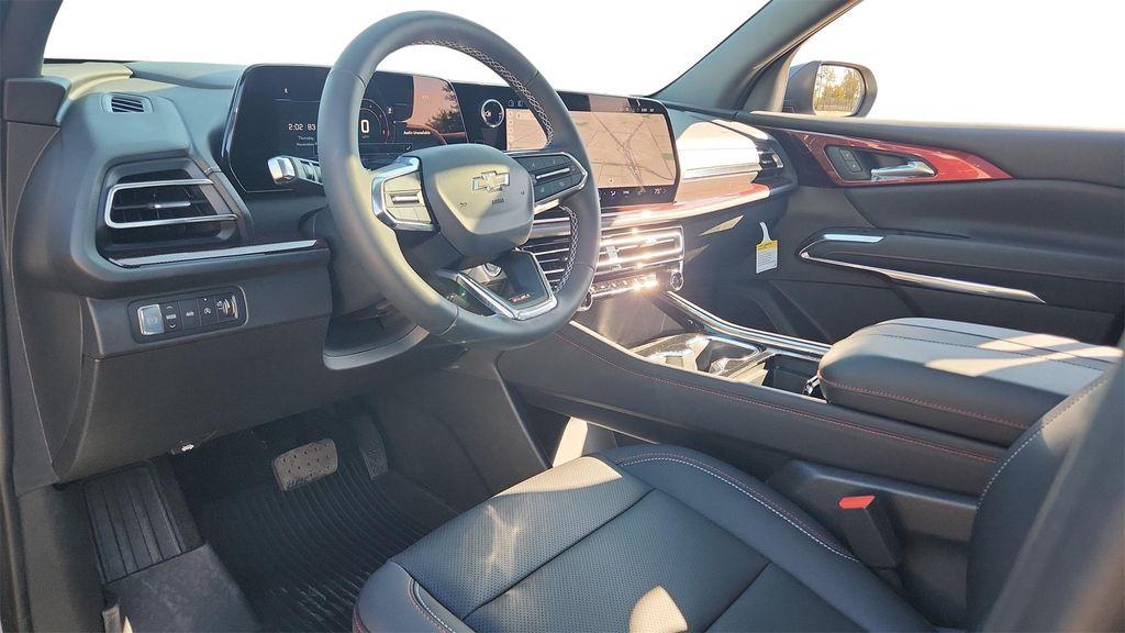 new 2026 Chevrolet Traverse car, priced at $52,445