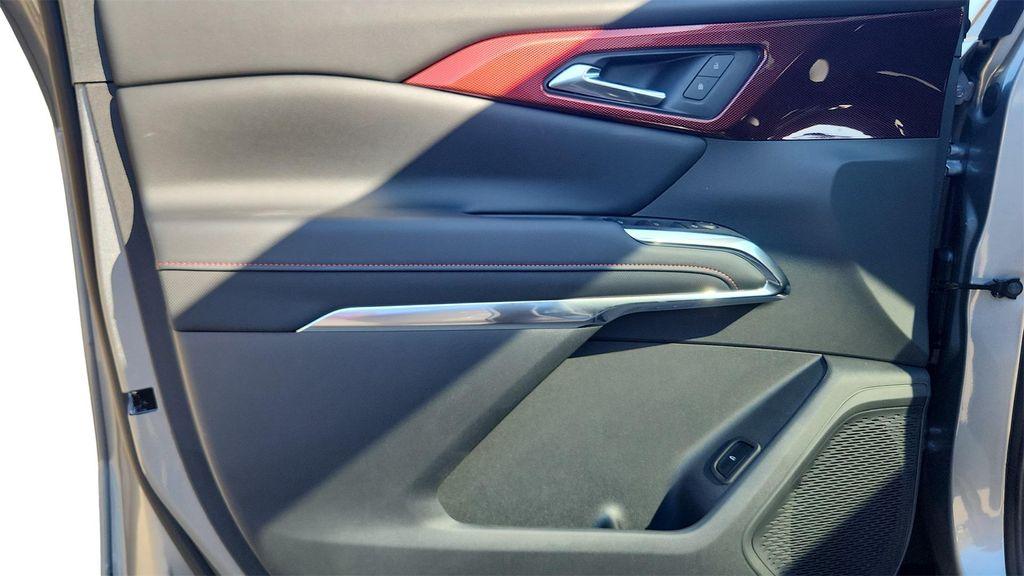 new 2026 Chevrolet Traverse car, priced at $52,445