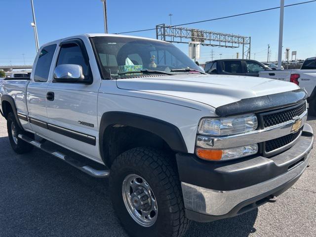 used 2002 Chevrolet Silverado 2500 car, priced at $13,000