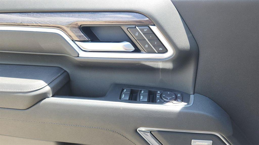 new 2025 Chevrolet Silverado 2500 car, priced at $74,500