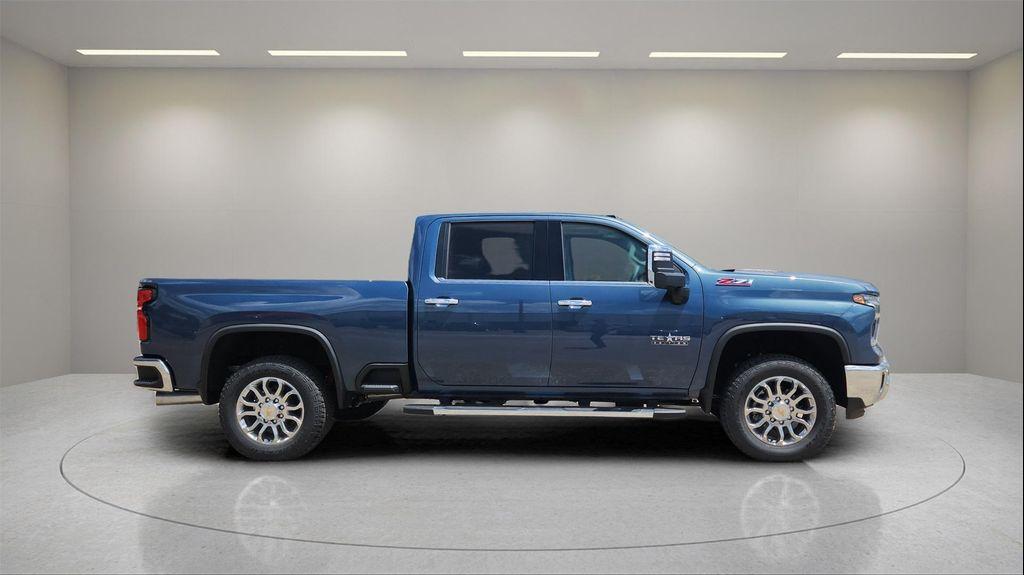 new 2025 Chevrolet Silverado 2500 car, priced at $74,500