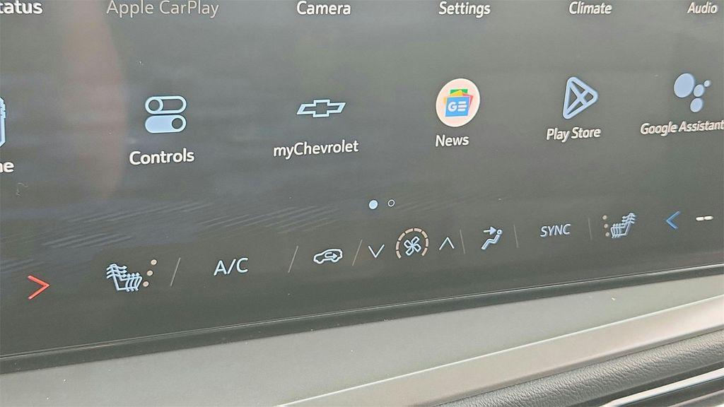 used 2024 Chevrolet Traverse car, priced at $36,000