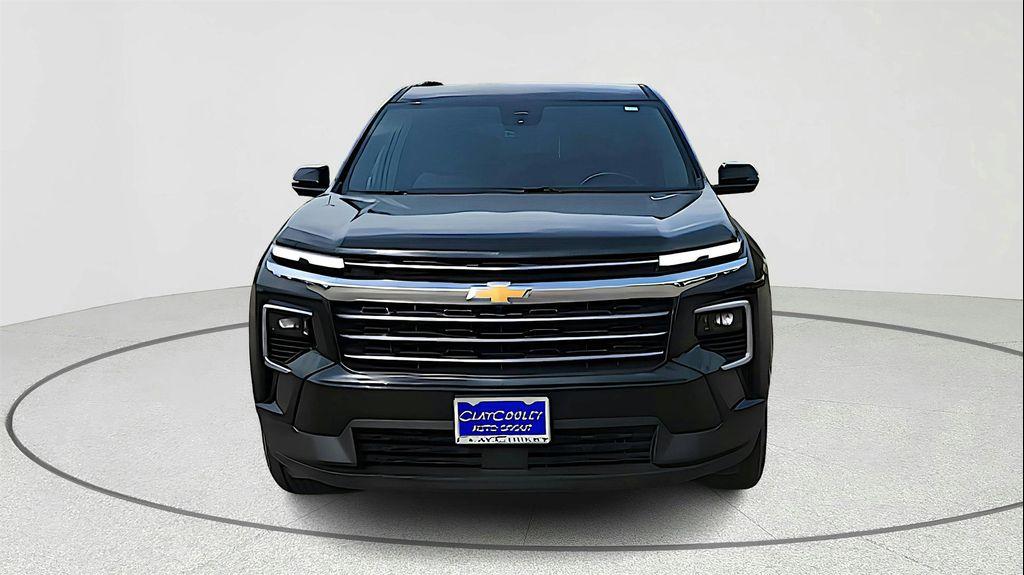 used 2024 Chevrolet Traverse car, priced at $36,000