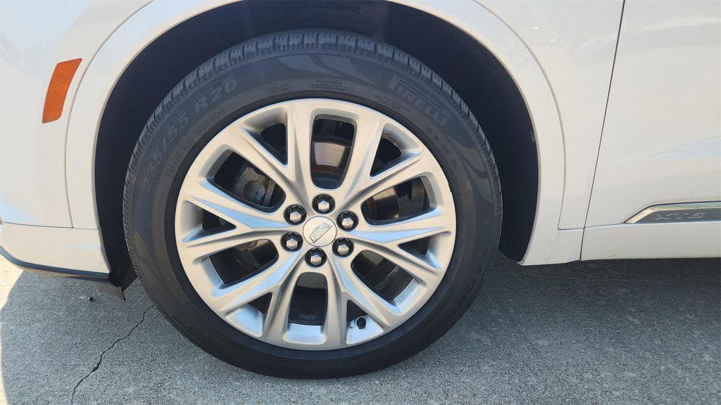 used 2020 Cadillac XT6 car, priced at $29,500