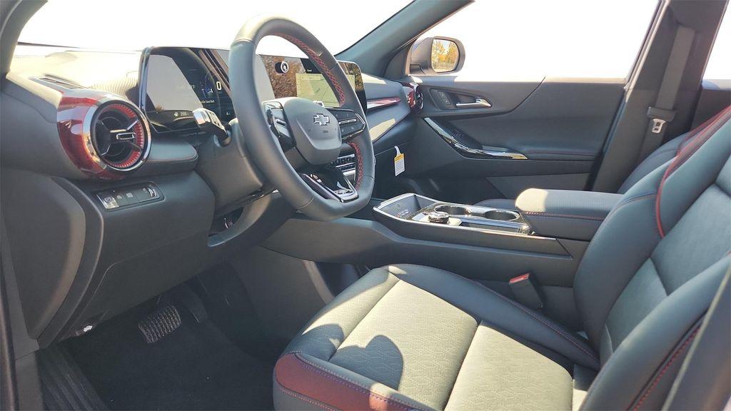 new 2026 Chevrolet Equinox car, priced at $34,500