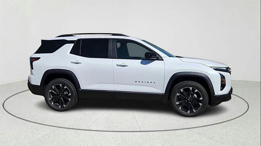 new 2026 Chevrolet Equinox car, priced at $34,500