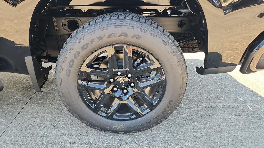 new 2026 Chevrolet Silverado 1500 car, priced at $41,250