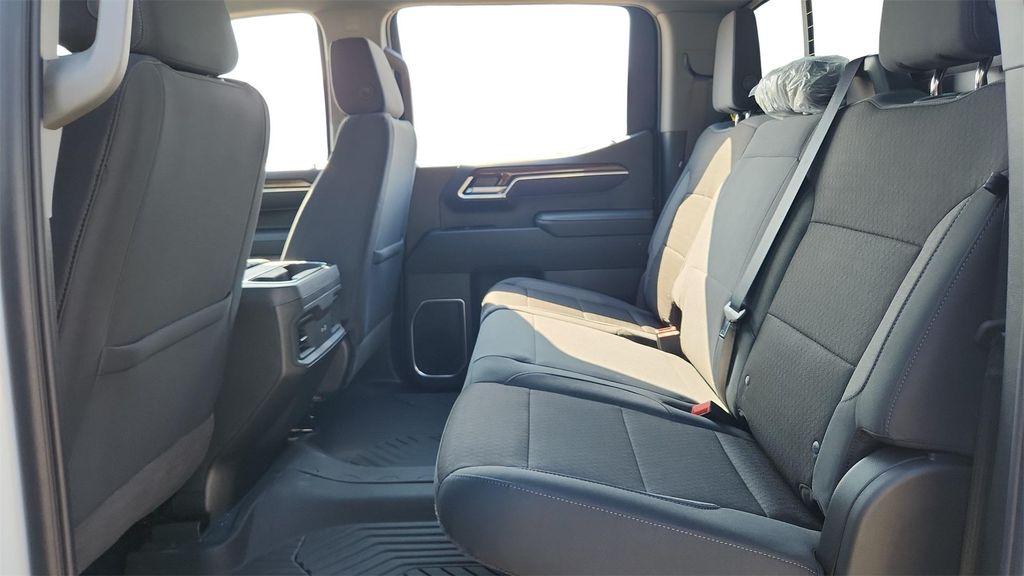 new 2026 Chevrolet Silverado 1500 car, priced at $51,000