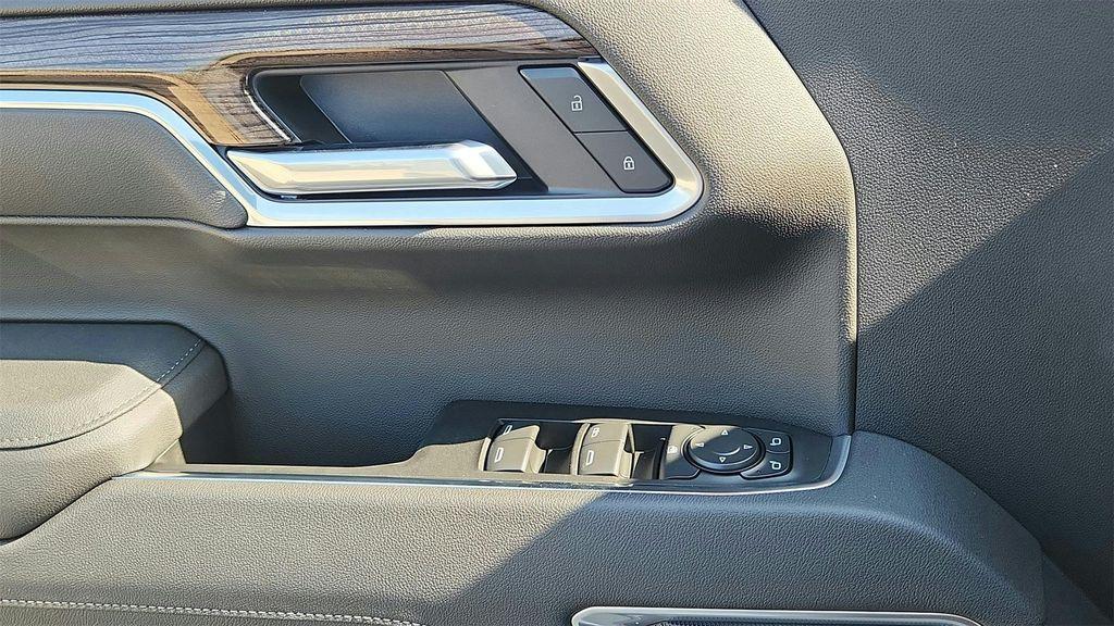 new 2026 Chevrolet Silverado 1500 car, priced at $51,000