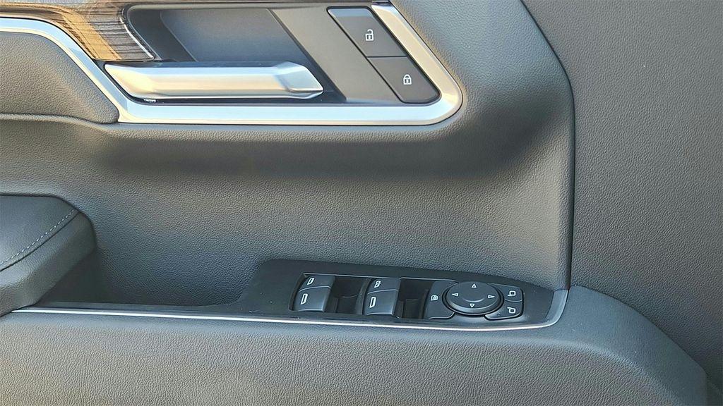 new 2026 Chevrolet Silverado 1500 car, priced at $41,250