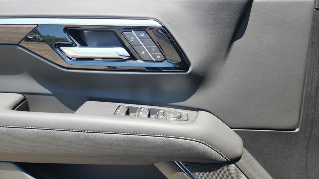 new 2025 Chevrolet Suburban car, priced at $76,500