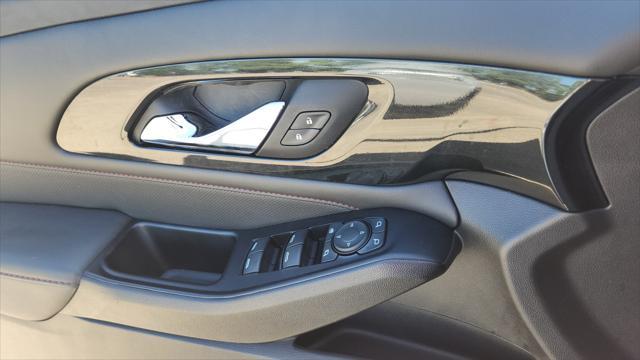 used 2023 Chevrolet Traverse car, priced at $35,500