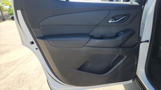 used 2023 Chevrolet Traverse car, priced at $35,500