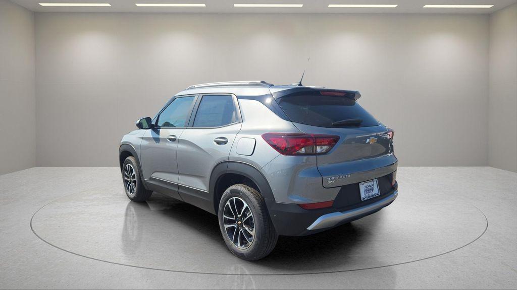 new 2026 Chevrolet TrailBlazer car, priced at $26,500