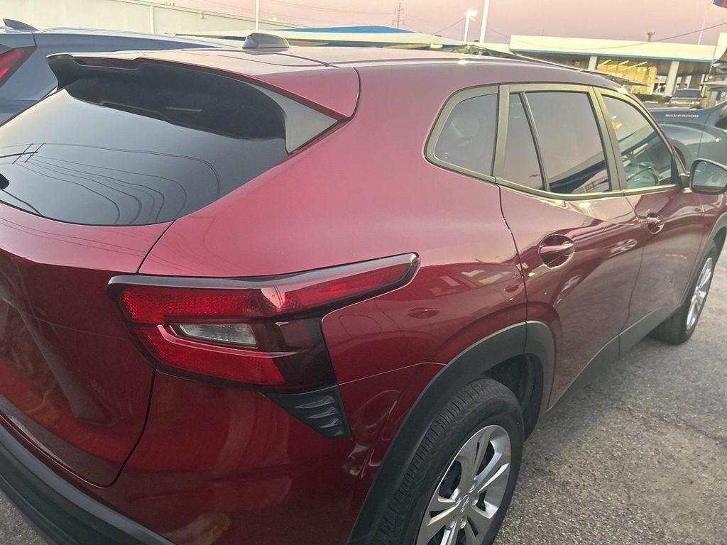 used 2024 Chevrolet Trax car, priced at $18,890