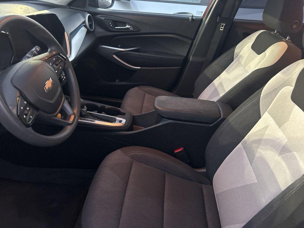 used 2024 Chevrolet Trax car, priced at $18,890