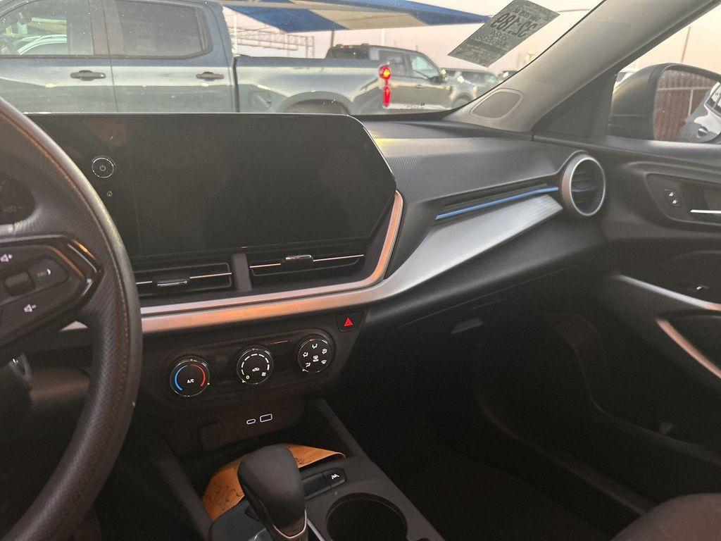 used 2024 Chevrolet Trax car, priced at $18,890