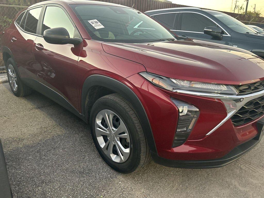 used 2024 Chevrolet Trax car, priced at $18,890