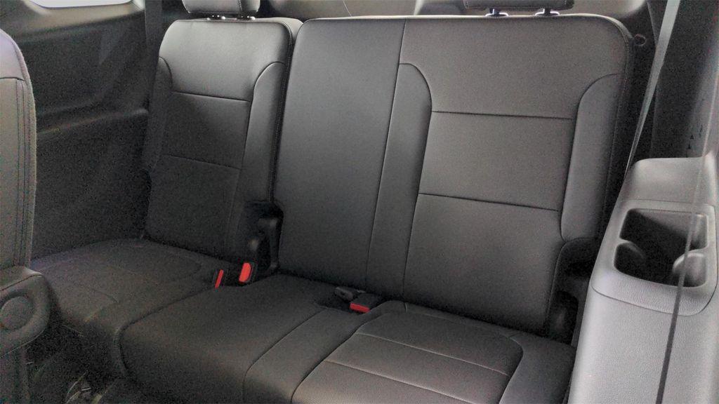used 2023 Chevrolet Traverse car, priced at $29,500