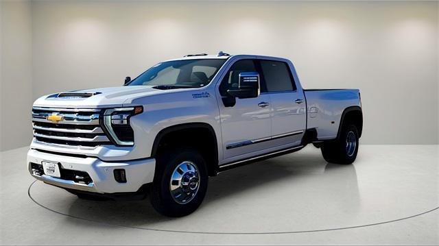 new 2025 Chevrolet Silverado 3500 car, priced at $91,000