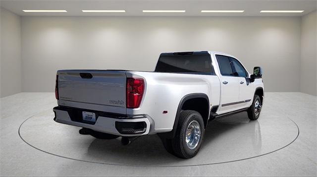 new 2025 Chevrolet Silverado 3500 car, priced at $87,000