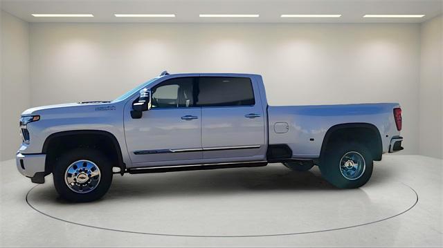 new 2025 Chevrolet Silverado 3500 car, priced at $91,000