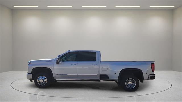 new 2025 Chevrolet Silverado 3500 car, priced at $87,000