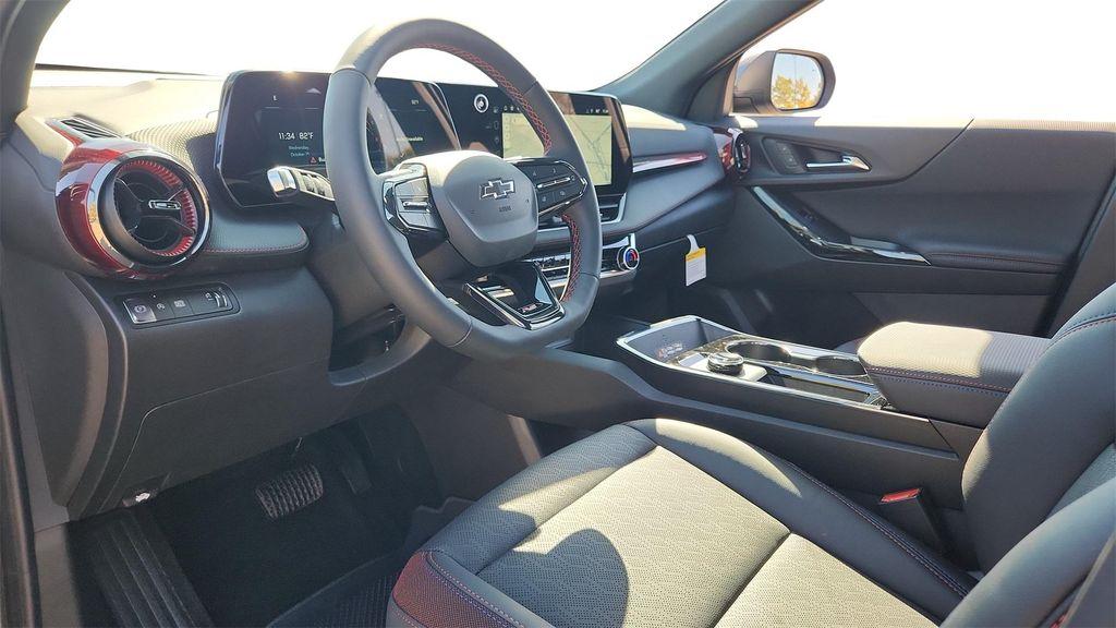 new 2026 Chevrolet Equinox car, priced at $33,500