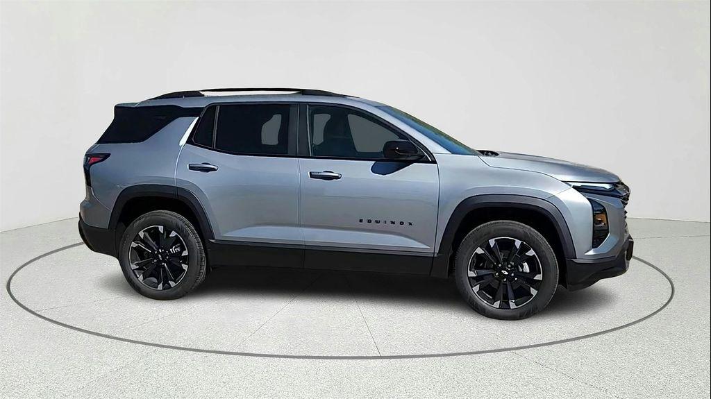 new 2026 Chevrolet Equinox car, priced at $33,500