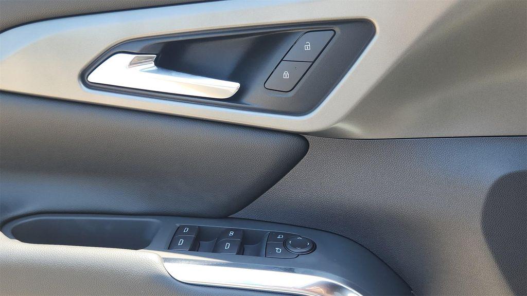 new 2026 Chevrolet Traverse car, priced at $43,000