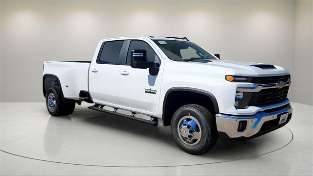 new 2025 Chevrolet Silverado 3500 car, priced at $70,500