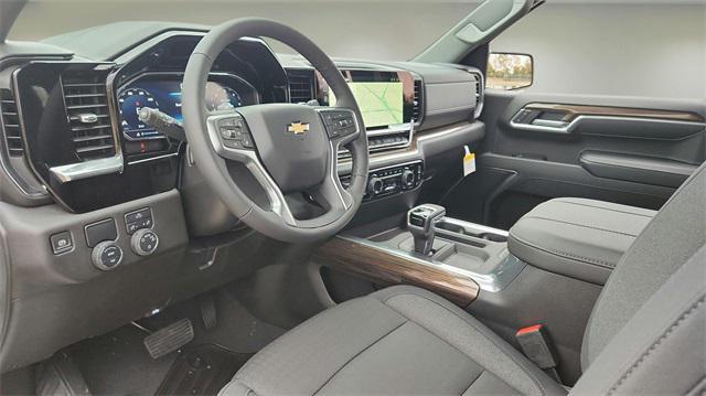 new 2025 Chevrolet Silverado 1500 car, priced at $50,000