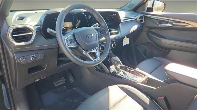 new 2025 Chevrolet TrailBlazer car, priced at $28,000