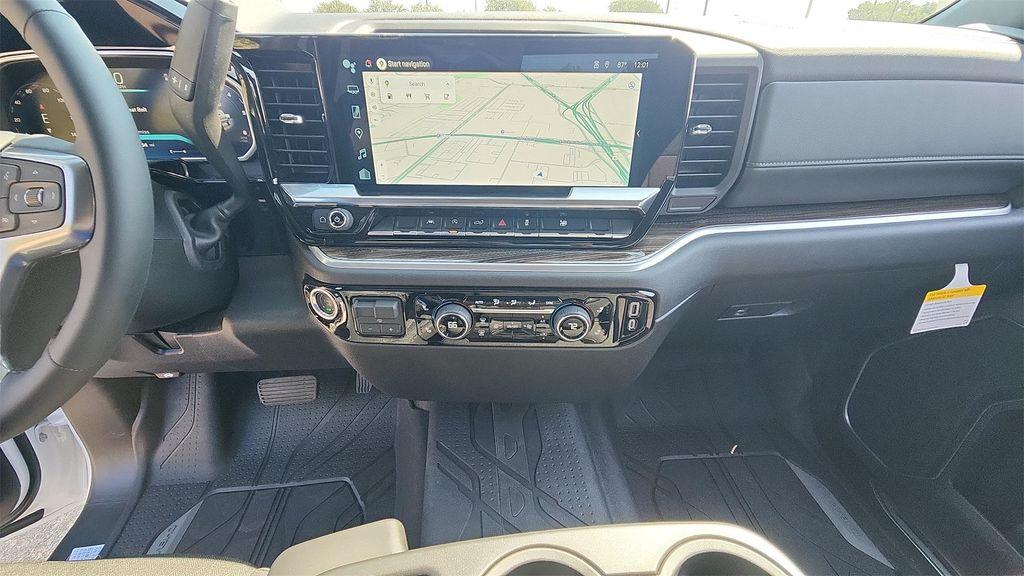new 2026 Chevrolet Silverado 1500 car, priced at $40,250