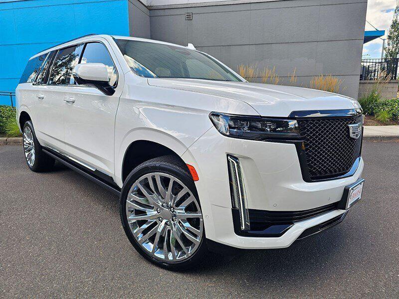 used 2023 Cadillac Escalade ESV car, priced at $95,900
