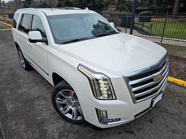 used 2015 Cadillac Escalade car, priced at $33,900