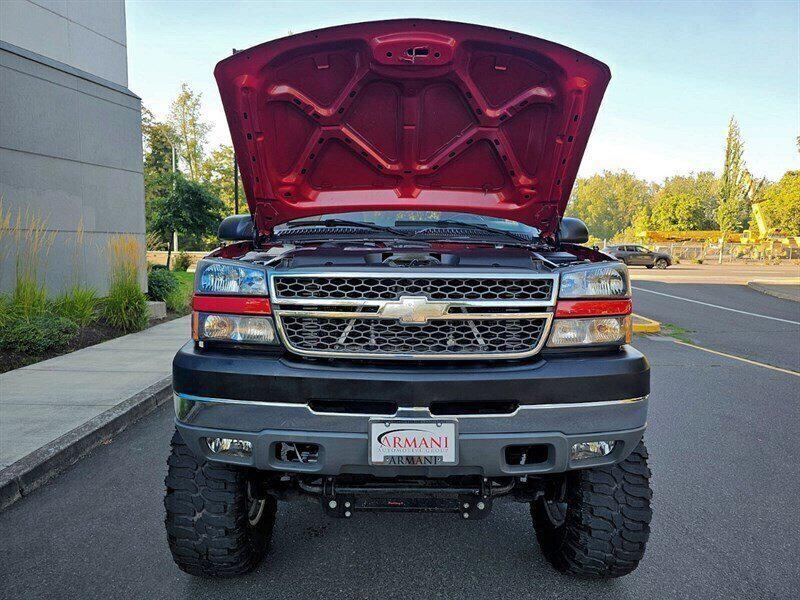 used 2005 Chevrolet Silverado 2500 car, priced at $39,900