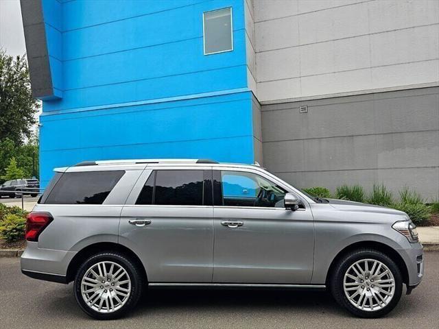 used 2023 Ford Expedition car, priced at $51,900